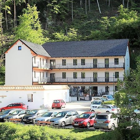 Jm Apartments Hardegg Bagian luar foto